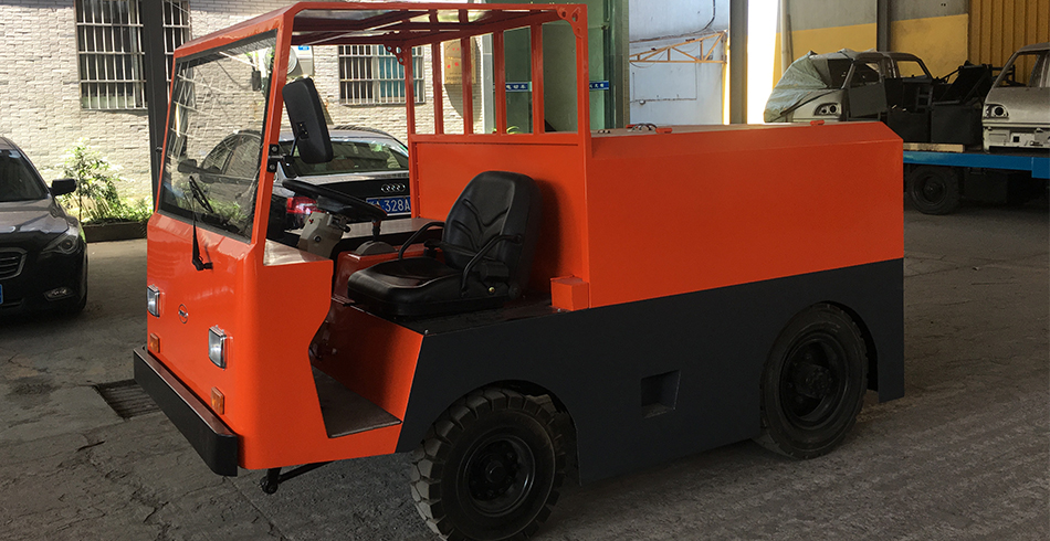 DQ系列蓄電池牽引車(chē)